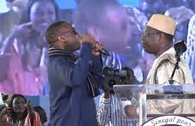 Report de la présidentielle/ Youssou Ndour exprime son désaccord: " Nos compatriotes ne méritent pas ça". Report de la présidentielle/ Youssou Ndour exprime son désaccord: " Nos compatriotes ne méritent pas ça".