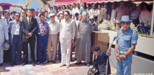 Style: Les 10 plus beaux costumes de Hassan II (PHOTOS) Style: Les 10 plus beaux costumes de Hassan II (PHOTOS)
