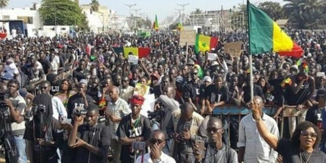 Tensions Politiques au Sénégal : Appel à la Mobilisation Pacifique sous le Hashtag #FreeSenegal Tensions Politiques au Sénégal : Appel à la Mobilisation Pacifique sous le Hashtag #FreeSenegal