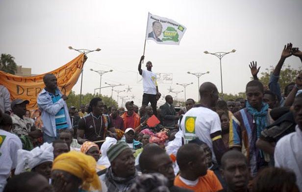 URGENT- Des partisans de Diomaye Faye organisent un sit-in à Guédiawaye