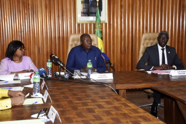 La mission diplomatique de la Cedeao appelle les acteurs politiques au calme et à la retenue La mission diplomatique de la Cedeao appelle les acteurs politiques au calme et à la retenue