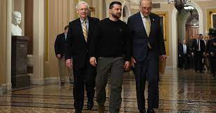 États-Unis : le Sénat valide une enveloppe de 60 milliards de dollars d'aide à l'Ukraine États-Unis : le Sénat valide une enveloppe de 60 milliards de dollars d'aide à l'Ukraine