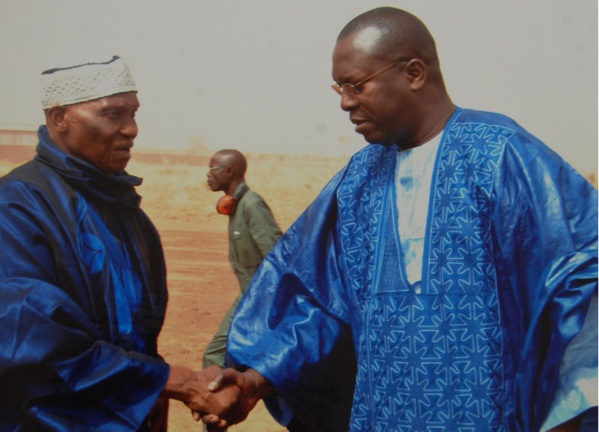 Me Souleymane Ndéné Ndiaye : "C'est mon devoir d'inviter Me Abdoulaye Wade parce que..." Me Souleymane Ndéné Ndiaye : "C'est mon devoir d'inviter Me Abdoulaye Wade parce que..."
