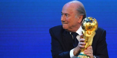 24h pour renvoyer Blatter aux vestiaires 24h pour renvoyer Blatter aux vestiaires
