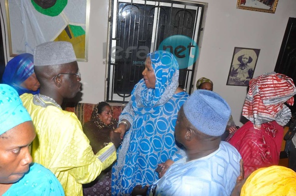 Echanges d'amabilité entre l'ancien Président et l'ex sénatrice Echanges d'amabilité entre l'ancien Président et l'ex sénatrice