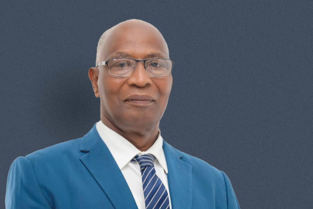 Grève générale en Guinée : Amadou Oury Bah nommé Premier ministre pour dénouer la crise Grève générale en Guinée : Amadou Oury Bah nommé Premier ministre pour dénouer la crise