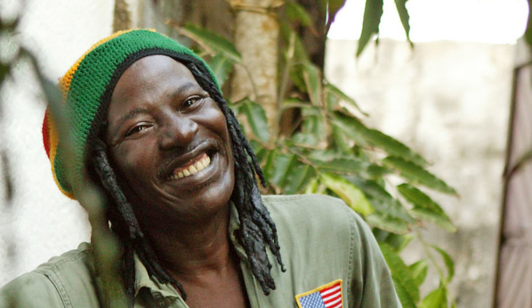 Ambassadeur pour la paix de la Cedeao: L’artiste Alpha Blondy demande à Macky de libérer Karim