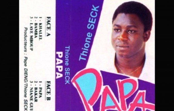 AFFAIRE DE FAUX BILLETS DE BANQUE : Thione Seck et ces chanteurs aux mains sales