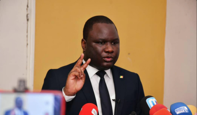 Présidentielle : La dernière requête de Déthié Fall à Macky Sall Présidentielle : La dernière requête de Déthié Fall à Macky Sall