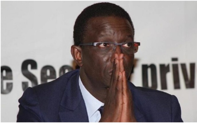 Démarrage de la campagne: Amadou Ba lâché par l'APR, excepté Pape Malick Ndour, aucun ministre en fonction n'a pris part à ce rendez-vous Démarrage de la campagne: Amadou Ba lâché par l'APR, excepté Pape Malick Ndour, aucun ministre en fonction n'a pris part à ce rendez-vous