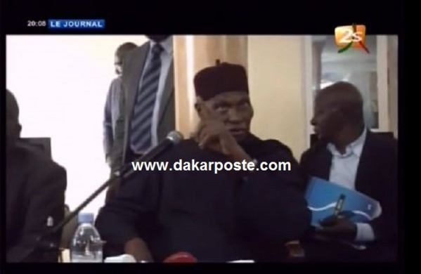 La réunion entre Wade et le groupe de Fada et Co se termine en queue de poisson : Farba Senghor "l'élément hors du commun" à l'origine La réunion entre Wade et le groupe de Fada et Co se termine en queue de poisson : Farba Senghor "l'élément hors du commun" à l'origine