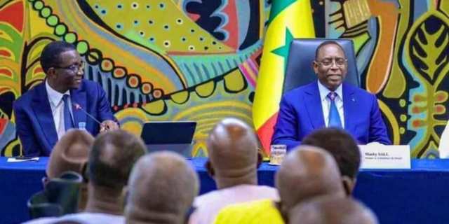 La République, leur jouet La République, leur jouet