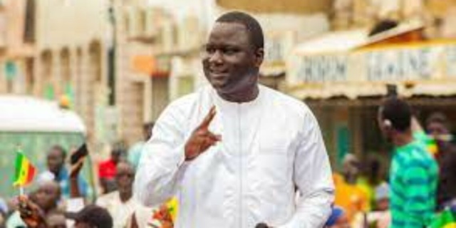 Déthié Fall aux Koungheulois: « le Sénégal ce n’est pas Dakar (…) on va régler cette iniquité territoriale. Déthié Fall aux Koungheulois: « le Sénégal ce n’est pas Dakar (…) on va régler cette iniquité territoriale.