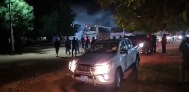 Kaolack : Le convoi de la coalition Diomaye-president «attaqué» à Sibassor Kaolack : Le convoi de la coalition Diomaye-president «attaqué» à Sibassor