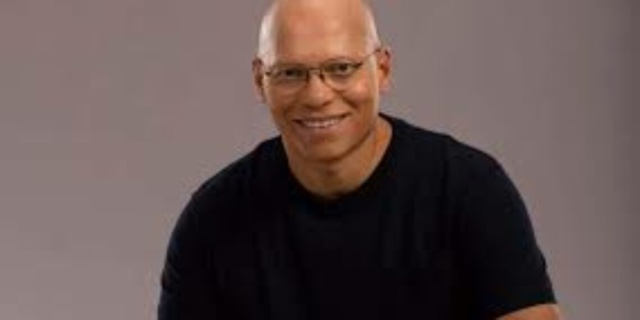 Présidentielle 2024: Karim Wade annonce un second tour Présidentielle 2024: Karim Wade annonce un second tour