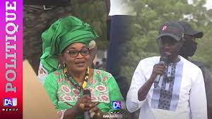 Campagne Présidentielle : Aïda Mbodj intronise Bassirou Diomaye Faye à Bambey Campagne Présidentielle : Aïda Mbodj intronise Bassirou Diomaye Faye à Bambey