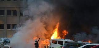 URGENT- La maison de la députée Mame Diarra Fam incendiée URGENT- La maison de la députée Mame Diarra Fam incendiée