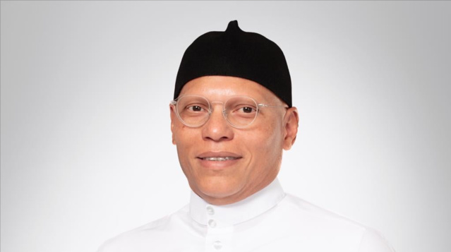 Karim Wade : "Bassirou Diomaye Faye m'a appelé, il m'a demandé de…" Karim Wade : "Bassirou Diomaye Faye m'a appelé, il m'a demandé de…"