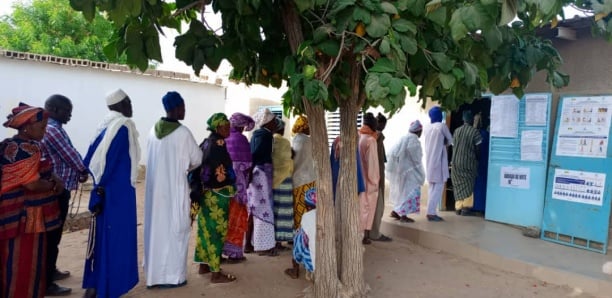 Ndiaganiao: Bassirou Diomaye Faye a voté Ndiaganiao: Bassirou Diomaye Faye a voté