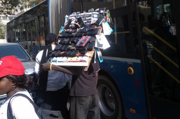 Exclusif:   Les marchands ambulants comptent ester en justice contre Alioune Ndoye