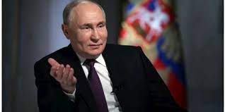 Poutine qualifie l’idée d’attaquer l’OTAN d’"absurde" Poutine qualifie l’idée d’attaquer l’OTAN d’"absurde"