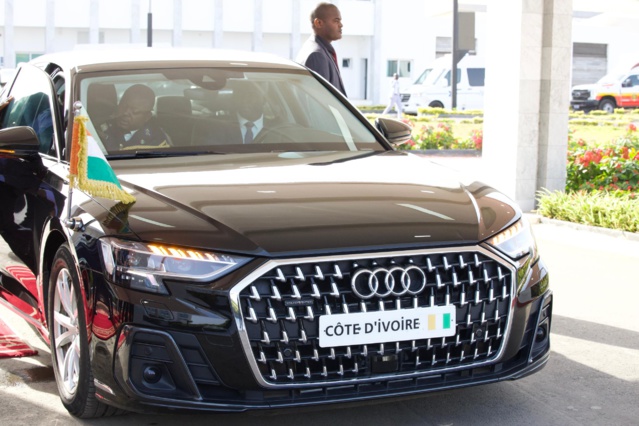 Cérémonie d'investiture du Pr Bassirou Diomaye Faye- Les hôtes de marque débarquent depuis cet après-midi (IMAGES EXCLUSIVES DAKARPOSTE) Cérémonie d'investiture du Pr Bassirou Diomaye Faye- Les hôtes de marque débarquent depuis cet après-midi (IMAGES EXCLUSIVES DAKARPOSTE)