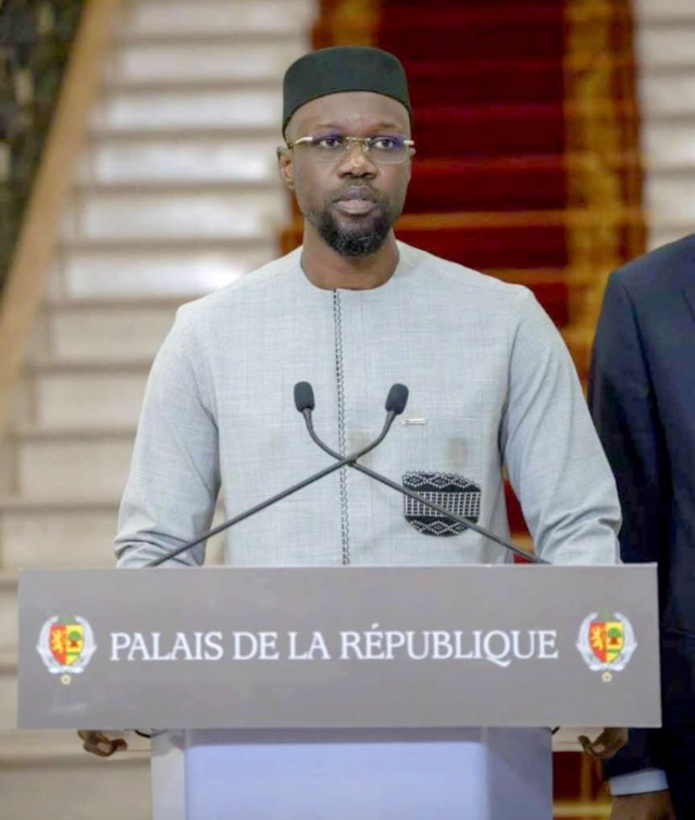 Voici la liste des 35 ministres et 5 secrétaires d’Etat du "1er gouvernement BDF" sous la coupe du premier ministre Ousmane Sonko ! Voici la liste des 35 ministres et 5 secrétaires d’Etat du "1er gouvernement BDF" sous la coupe du premier ministre Ousmane Sonko !