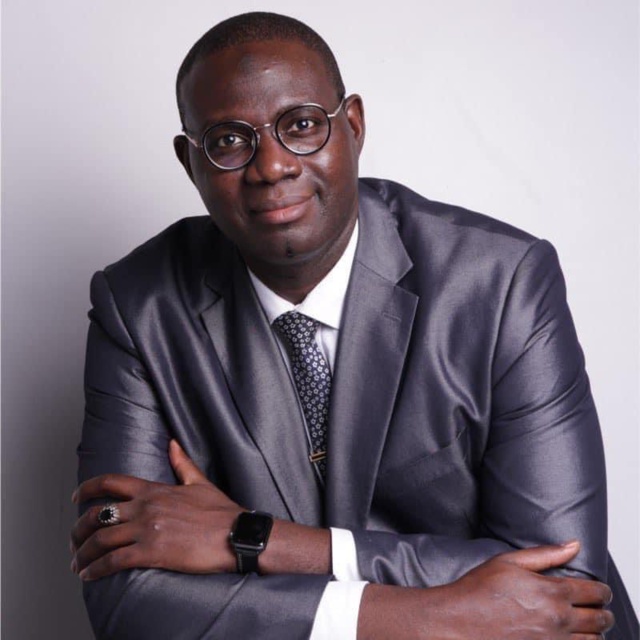 BALLA MOUSSA FOFANA | DIRECTEUR DES COMPTES ET EXPERT EN PLANIFICATION