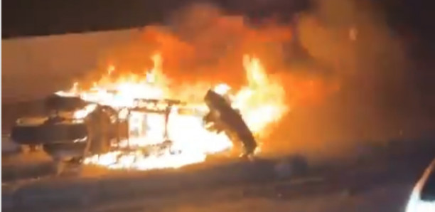 Agression à Dakar : Un commerçant blessé, une moto des bandits incendiée Agression à Dakar : Un commerçant blessé, une moto des bandits incendiée