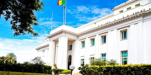 PREMIER CONSEIL DES MINISTRES DU NOUVEAU GOUVERNEMENT, MARDI A 10H AU PALAIS DE LA REPUBLIQUE. PREMIER CONSEIL DES MINISTRES DU NOUVEAU GOUVERNEMENT, MARDI A 10H AU PALAIS DE LA REPUBLIQUE.
