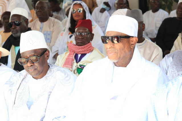 L' ex premier ministre Mohamed  Dione reçoit les éloges de la nation Sénégalaise (IMAGES DE LA LEVÉE DU CORPS)
