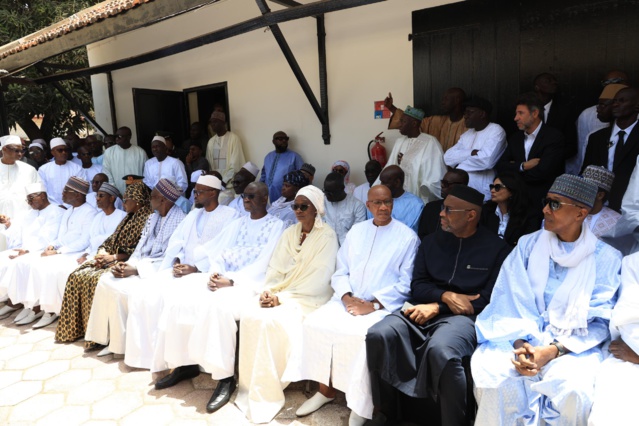 L' ex premier ministre Mohamed Dione reçoit les éloges de la nation Sénégalaise (IMAGES DE LA LEVÉE DU CORPS)