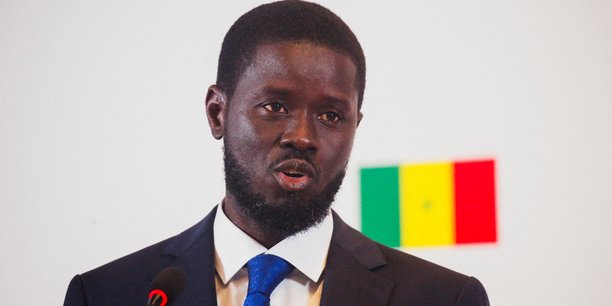 Sénégal : le nouveau président veut renégocier les contrats miniers et pétroliers, accusés de léser le pays Sénégal : le nouveau président veut renégocier les contrats miniers et pétroliers, accusés de léser le pays