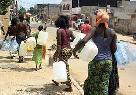 Pénurie d'eau à Guédiawaye depuis plusieurs jours
