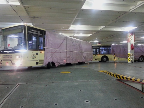 Arrêt sur image: "Les bus publics aux couleurs de l'Apr" Arrêt sur image: "Les bus publics aux couleurs de l'Apr"