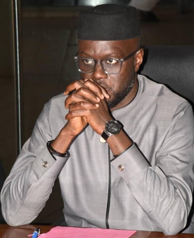 MOUVEMENT D’HUMEUR À DAKAR DEM DIKK | MALICK NDIAYE PROMET D’OUVRIR UNE ENQUÊTE MOUVEMENT D’HUMEUR À DAKAR DEM DIKK | MALICK NDIAYE PROMET D’OUVRIR UNE ENQUÊTE