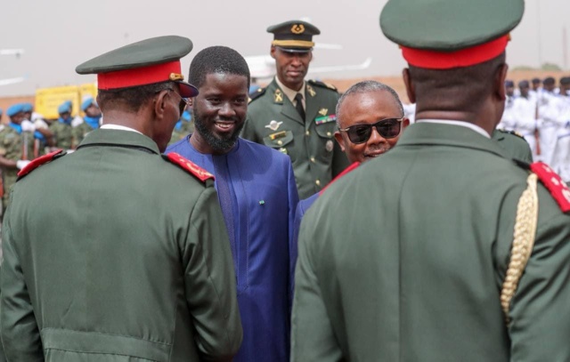 Bissau déroule le tapis pour le chef de l'Etat Sénégalais Bassirou Diomaye Faye (IMAGES)