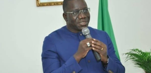 ASER : Le DG s’octroie un surplus de 29 400 l de carburant, 15 millions F CFA au titre de gratifications… ASER : Le DG s’octroie un surplus de 29 400 l de carburant, 15 millions F CFA au titre de gratifications…