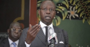 Véhicules et passeports diplomatiques aux maires: Le Premier ministre recadre Aliou Sall Véhicules et passeports diplomatiques aux maires: Le Premier ministre recadre Aliou Sall