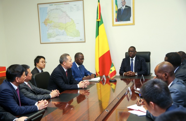 Voulant se  servir de l'autoroute "ila Touba" comme motif de campagne          Macky met la pression sur l'entreprise Chinoise adjudicataire