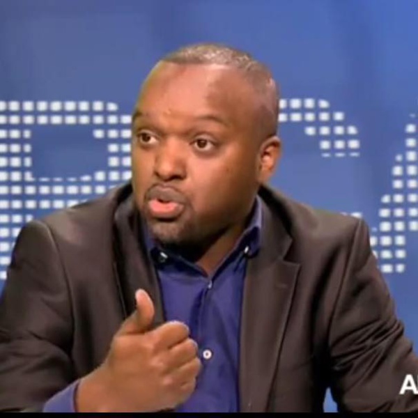 La Gréce dit "OXI" et rétablit la démocratie au coeur de la marche du monde La Gréce dit "OXI" et rétablit la démocratie au coeur de la marche du monde