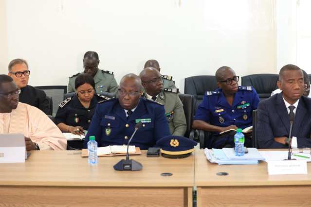 PÈLERINAGE MECQUE 2024 : LE PREMIER MINISTRE INSTRUIT AUX ACTEURS À MENER LES OPÉRATIONS AVEC RIGUEUR ET DISCIPLINE PÈLERINAGE MECQUE 2024 : LE PREMIER MINISTRE INSTRUIT AUX ACTEURS À MENER LES OPÉRATIONS AVEC RIGUEUR ET DISCIPLINE