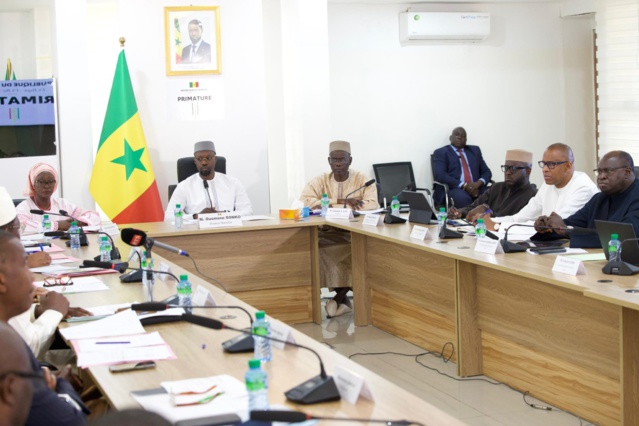 PÈLERINAGE MECQUE 2024 : LE PREMIER MINISTRE INSTRUIT AUX ACTEURS À MENER LES OPÉRATIONS AVEC RIGUEUR ET DISCIPLINE PÈLERINAGE MECQUE 2024 : LE PREMIER MINISTRE INSTRUIT AUX ACTEURS À MENER LES OPÉRATIONS AVEC RIGUEUR ET DISCIPLINE