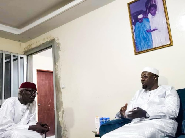 Après ses visites chez Serigne Cheikh Saliou Mbacké, Serigne Habib Sy...Le Pm, Ousmane Sonko, réagit Après ses visites chez Serigne Cheikh Saliou Mbacké, Serigne Habib Sy...Le Pm, Ousmane Sonko, réagit