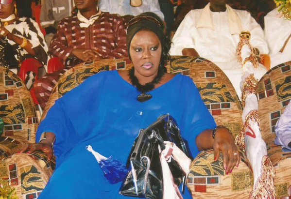 Ndèye Soukèye Guèye de l'APR: "Monsieur, le Président le réveil risque d'être brutal (...) Marième Badiane n'implique personne (...) Ndèye Soukèye Guèye de l'APR: "Monsieur, le Président le réveil risque d'être brutal (...) Marième Badiane n'implique personne (...)