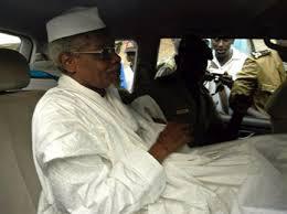 Les quatres magistrats devant juger Habré en prospection au tribunal Les quatres magistrats devant juger Habré en prospection au tribunal