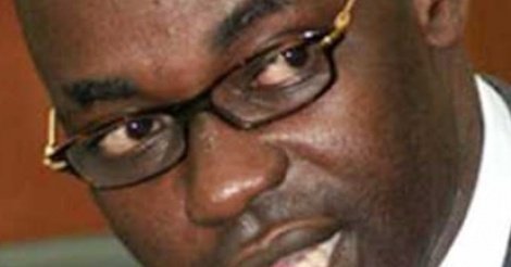 Mise en demeure imminente: Samuel Sarr bloqué à Dakar par la Crei