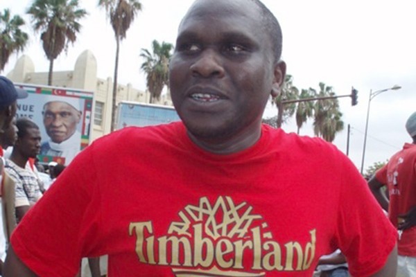 Babacar Fall Clash et menace le Pouvoir ! Babacar Fall Clash et menace le Pouvoir !