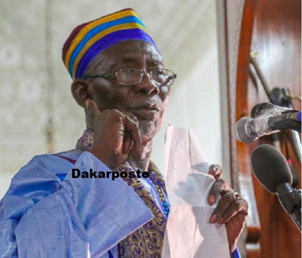 Quand l'imam ratib de Dakar passe à côté Quand l'imam ratib de Dakar passe à côté