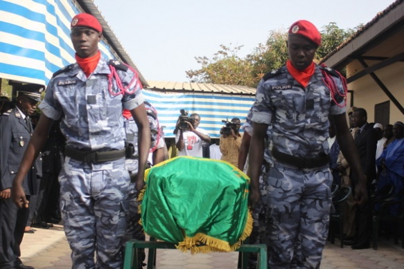 Touba : Mort suspecte d’un policier, les résultats de l’autopsie attendus Touba : Mort suspecte d’un policier, les résultats de l’autopsie attendus